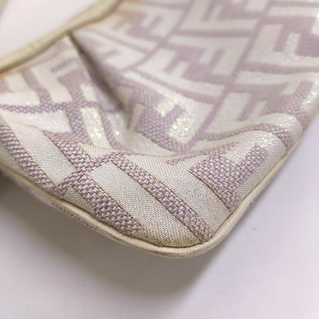 FENDI 米色织物双F老花Handheld包 Golden hardware-(SKU)-949067785