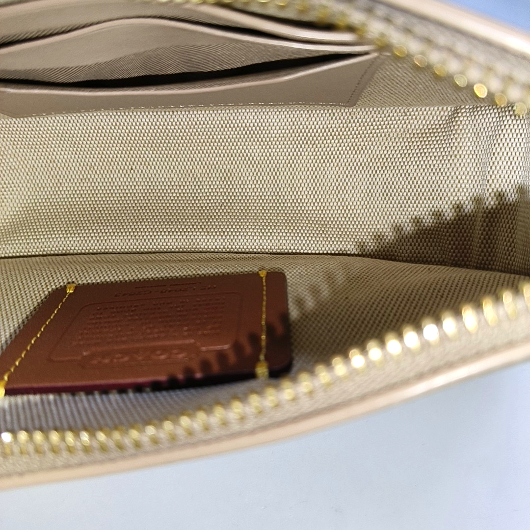 COACH SWINGER Khaki Leather Handbag Golden hardware Removable shoulder strap-(SKU)-14161118