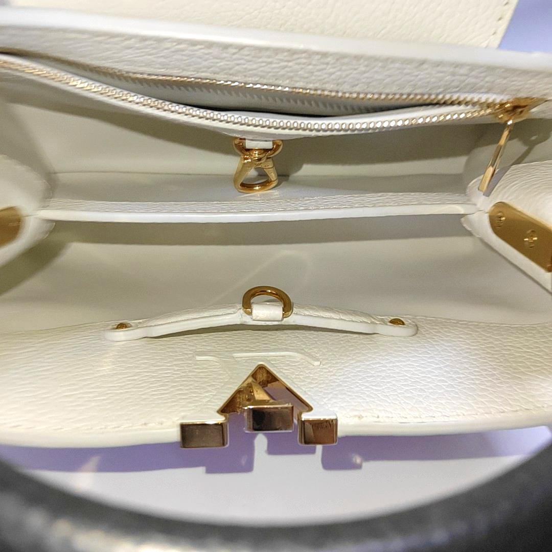 LOUIS VUITTON CAPUCINES BB White Calfskin Shoulder Bag, Handbag, Crossbody Bag with Detachable Strap-(SKU)-963553320