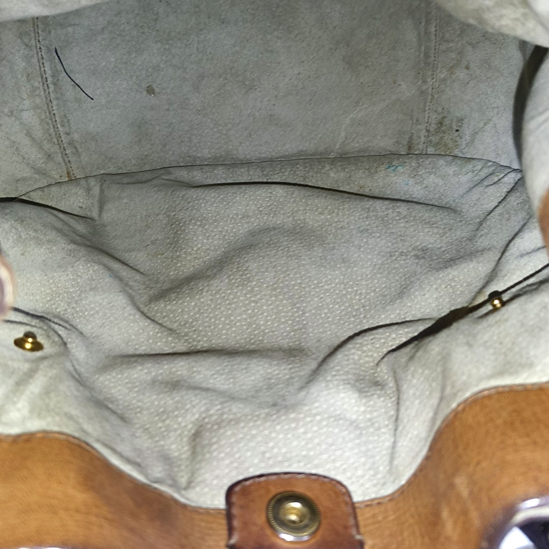 Miu Miu Tote bag Brown cowhide studded single shoulder bag handbag Golden hardware Pouch detachable shoulder strap-(SKU)-958962712