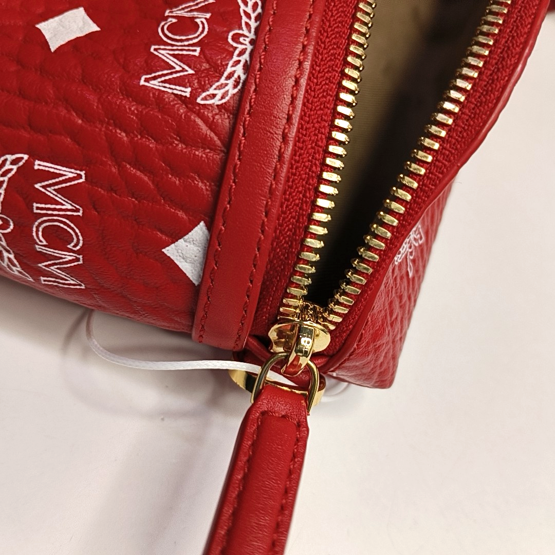 MCM KLASSIK Small size Red Coated Canvas Printed Shoulder Bag Crossbody Golden hardware Removable shoulder strap-(SKU)-952009308