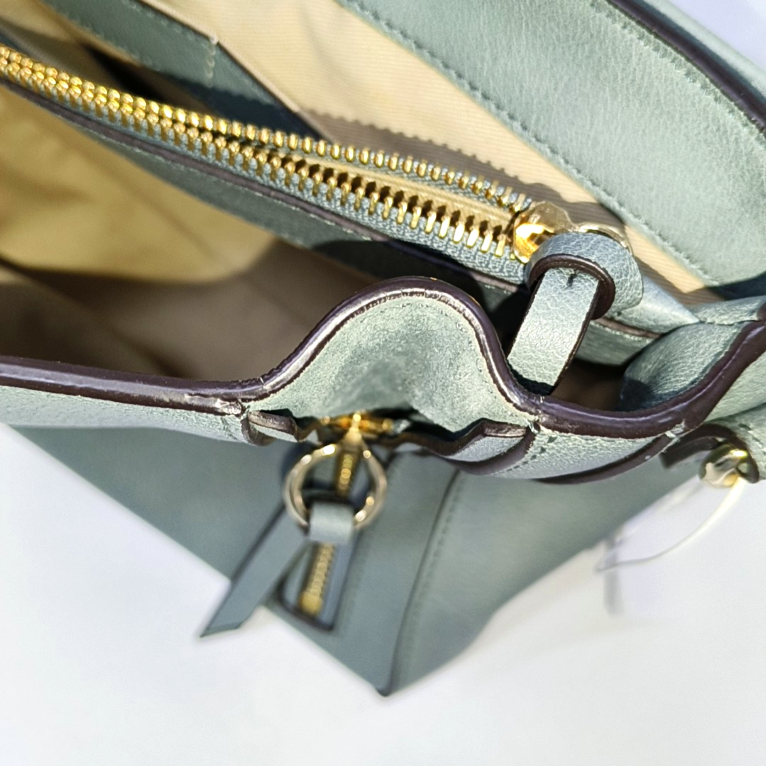 Chloé Faye Medium size Green Cowhide Leather Shoulder Bag Tote Golden hardware Removable shoulder strap-(SKU)-941110973