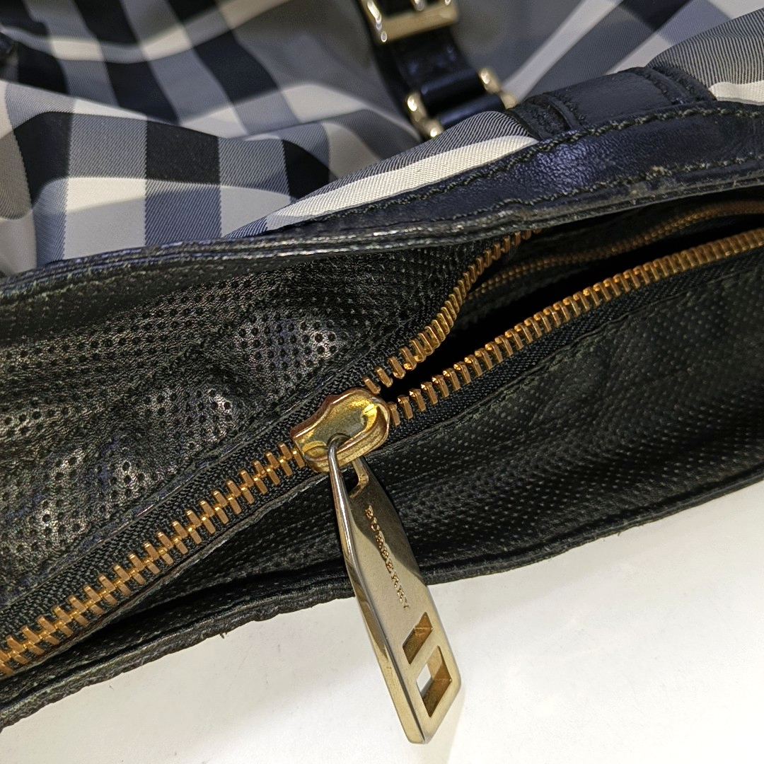 BURBERRY Gray Nylon Battle Horse Plaid Single Shoulder Bag Golden hardware-(SKU)-943189474