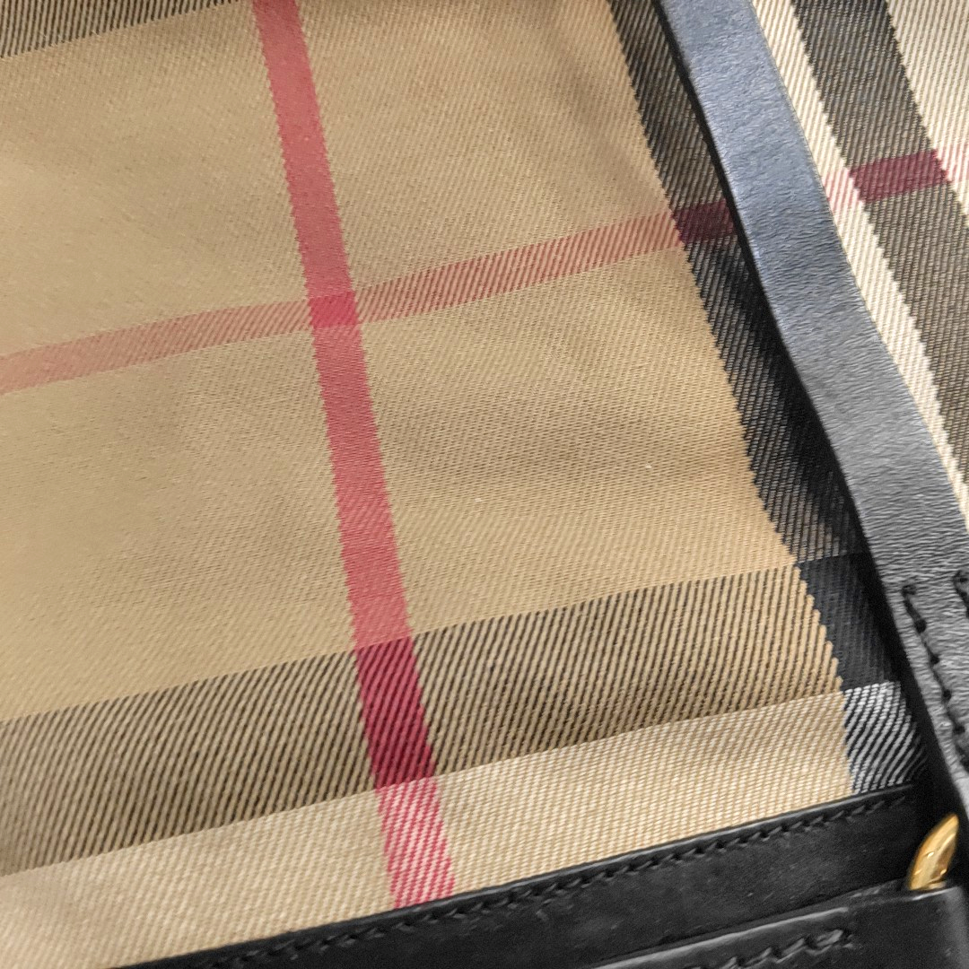 BURBERRY Tote bag Khaki Canvas Tote Bag Golden hardware-(SKU)-945320394