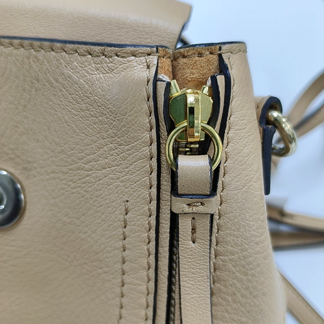 Chloé Faye mini Khaki Cowhide Single Shoulder Bag Backpack Golden hardware shoulder straps-(SKU)-955720331