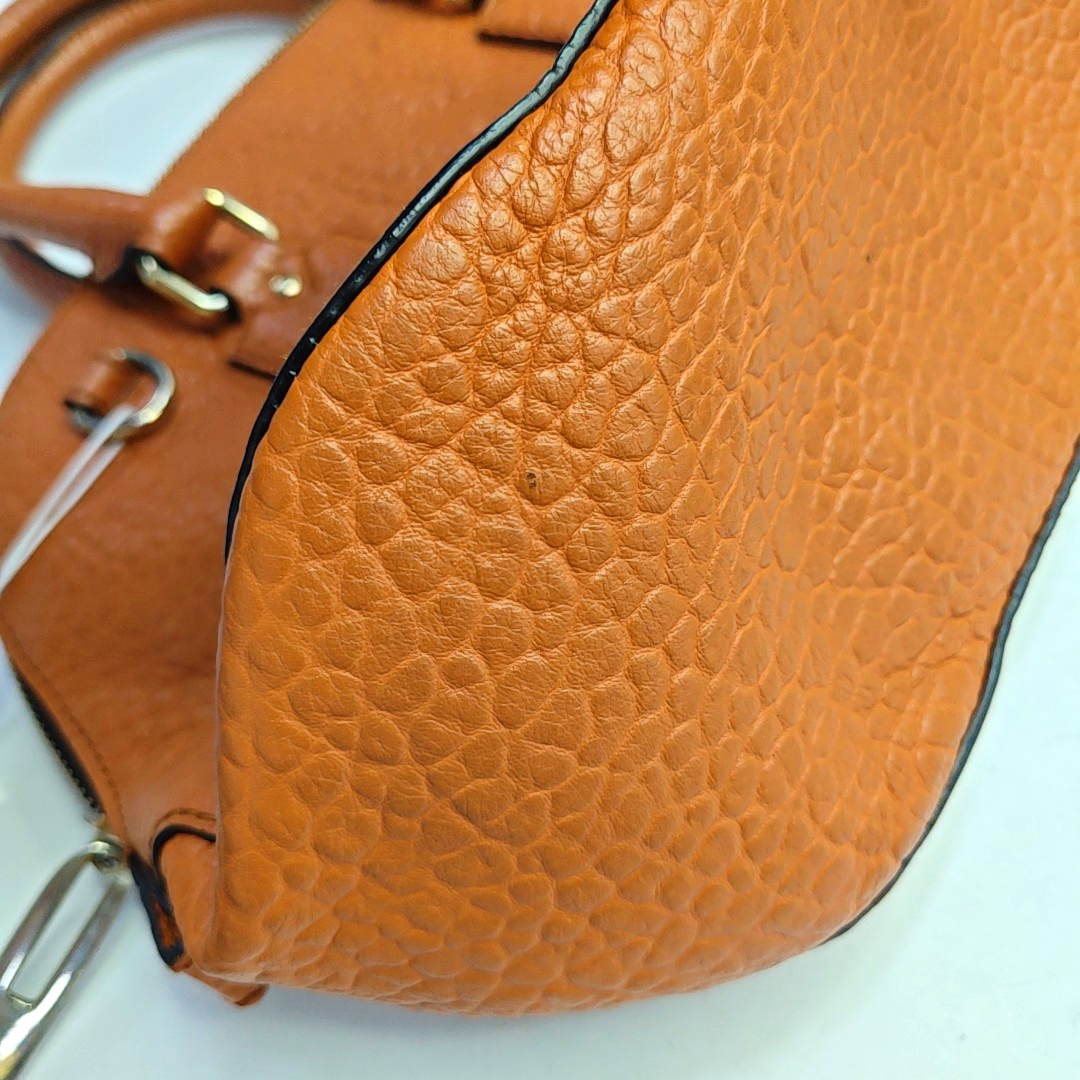 BURBERRY Clifton Brown Cowhide Embossed Single Shoulder Bag Tote Bag Crossbody Bag Golden hardware Removable shoulder strap-(SKU)-957717847