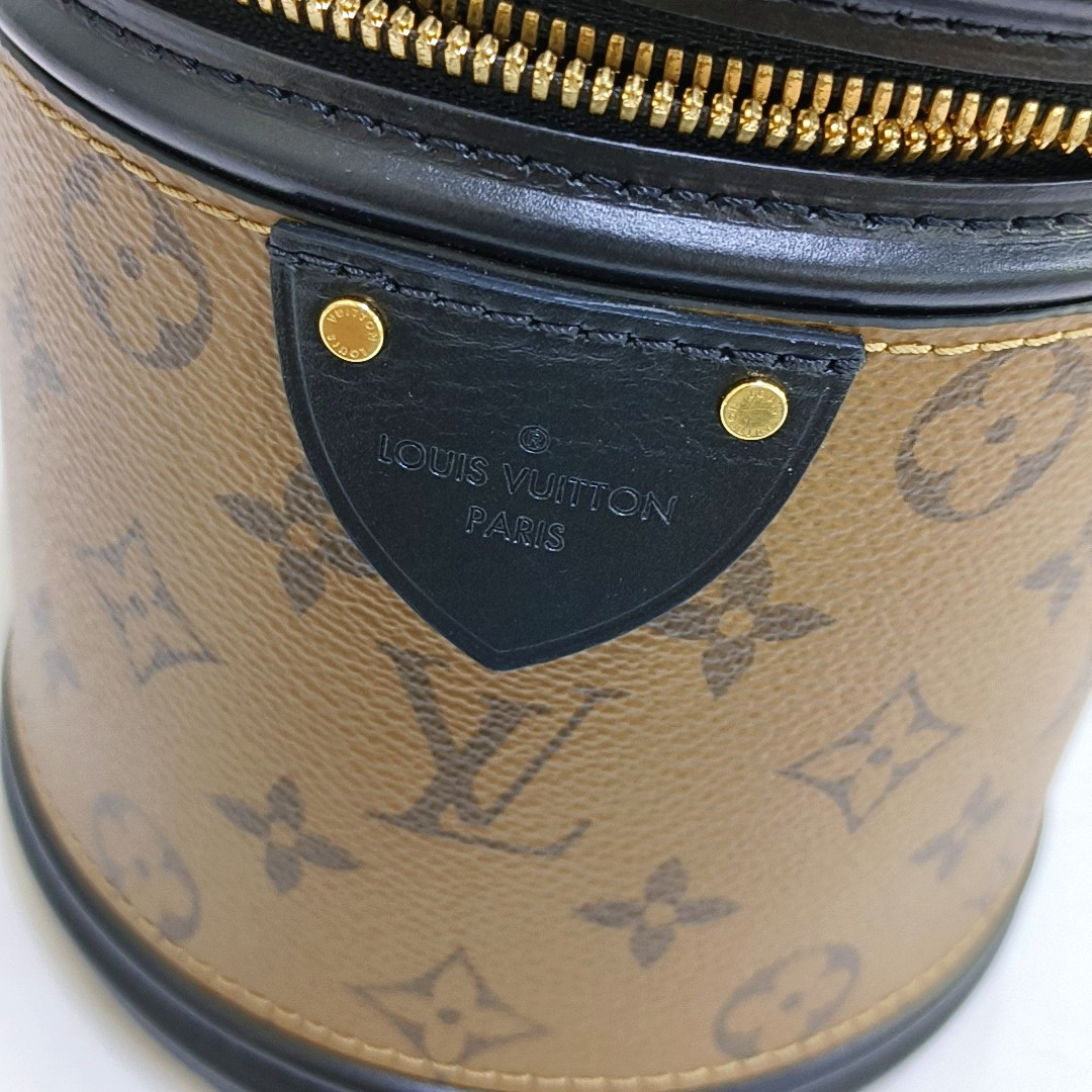 LOUIS VUITTON CANNES Small Brown Coated Canvas Monogram Damier Ebene Crossbody Tote Shoulder Bag Golden Hardware Removable Shoulder Strap-(SKU)-958365083