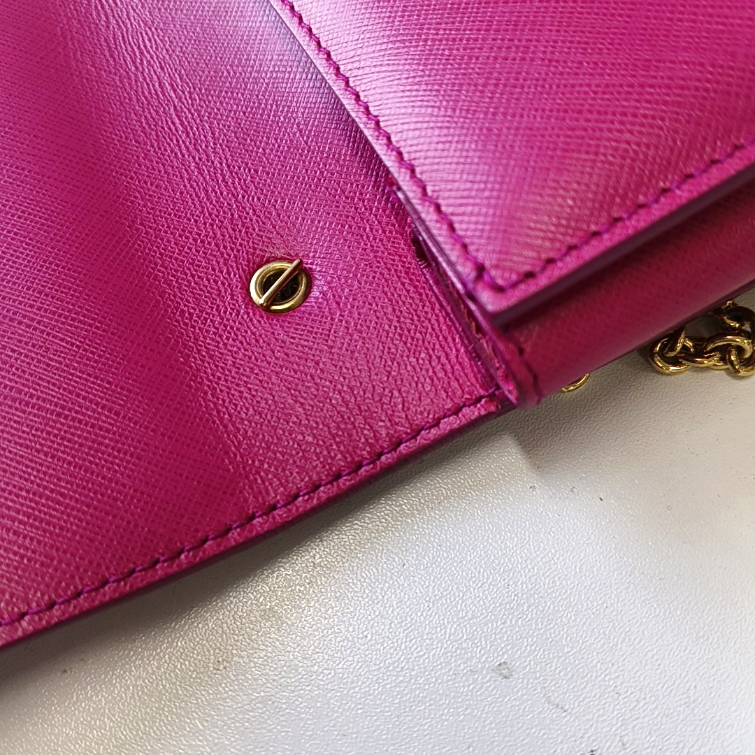 FERRAGAMO Ginny Pink Cowhide Embossed Single Shoulder Bag Crossbody Golden hardware-(SKU)-13042501