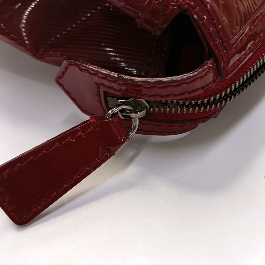 BURBERRY Gladstone Red patent leather textured crossbody bag, handbag Black hardware Removable shoulder strap-(SKU)-958747174