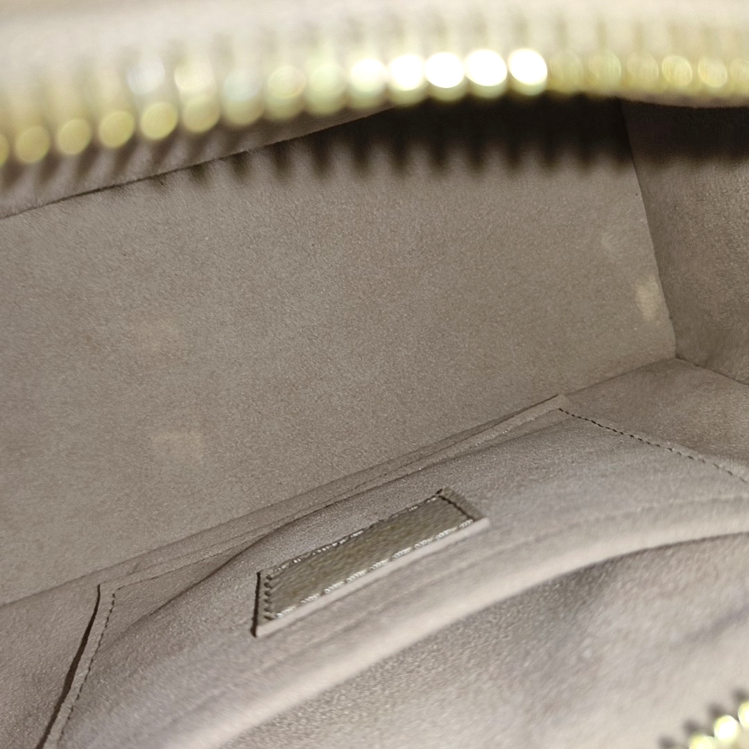LOUIS VUITTON SPEEDY 20 Elephant Grey Leather Monogram Boston Bag with Gold Hardware, Detachable Strap-(SKU)-963649012