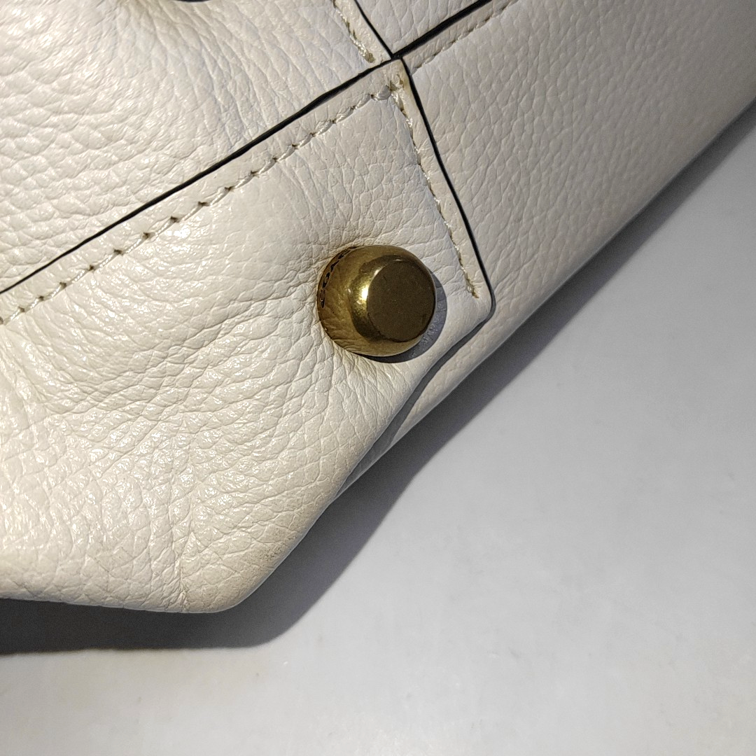 COACH Tote bag White Cowhide Single Shoulder Bag Tote Golden hardware-(SKU)-929655496