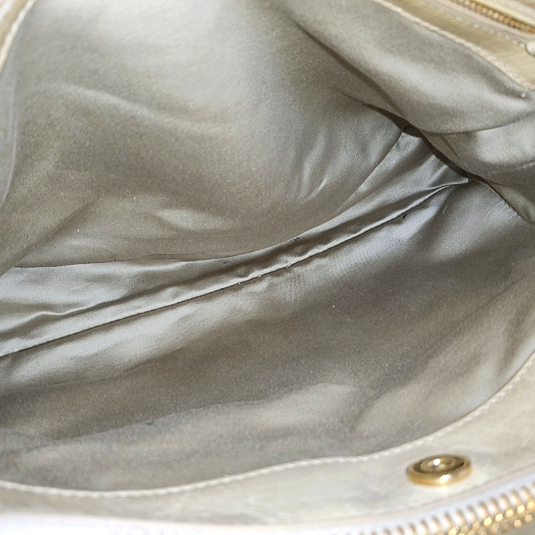 Miu Miu Tote bag Yellow Cowhide Single Shoulder Handbag Crossbody Bag Golden hardware Removable shoulder strap-(SKU)-958319831