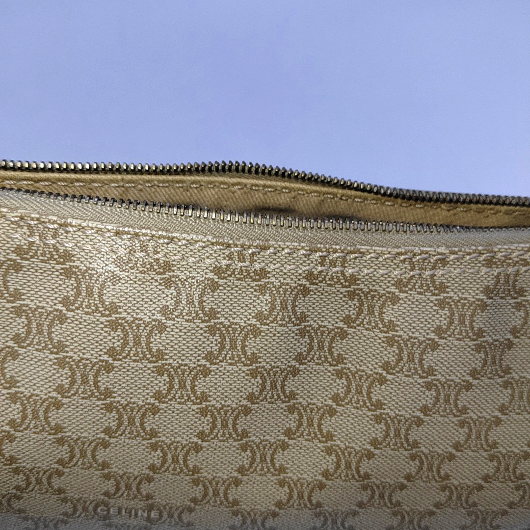CELINE Khaki Coated Canvas Triumph Grained Shoulder Bag Handbag Golden hardware-(SKU)-942940158