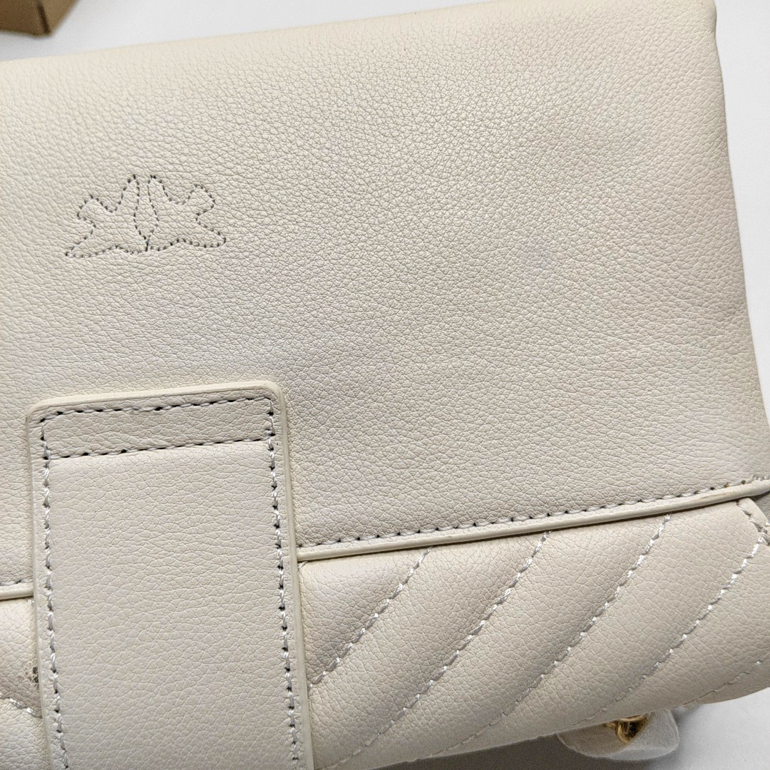 PINKO mini White Leather Quilted Stud Crossbody Bag, Single Shoulder Bag Golden Silver Hardware-(SKU)-944691063