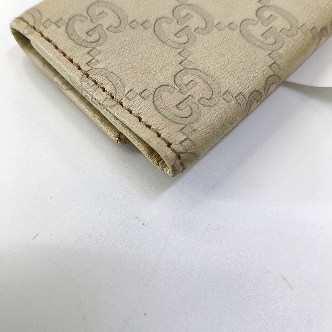 GUCCI White Leather Monogrammed Key Case Golden hardware-(SKU)-956774135