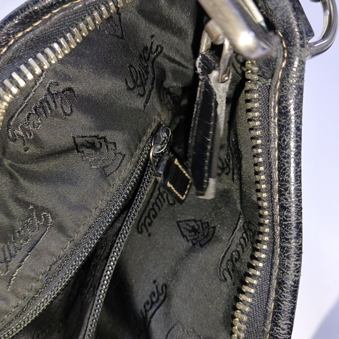 GUCCI Black Leather Studs Single Shoulder Crossbody Bag Golden hardware-(SKU)-946015395