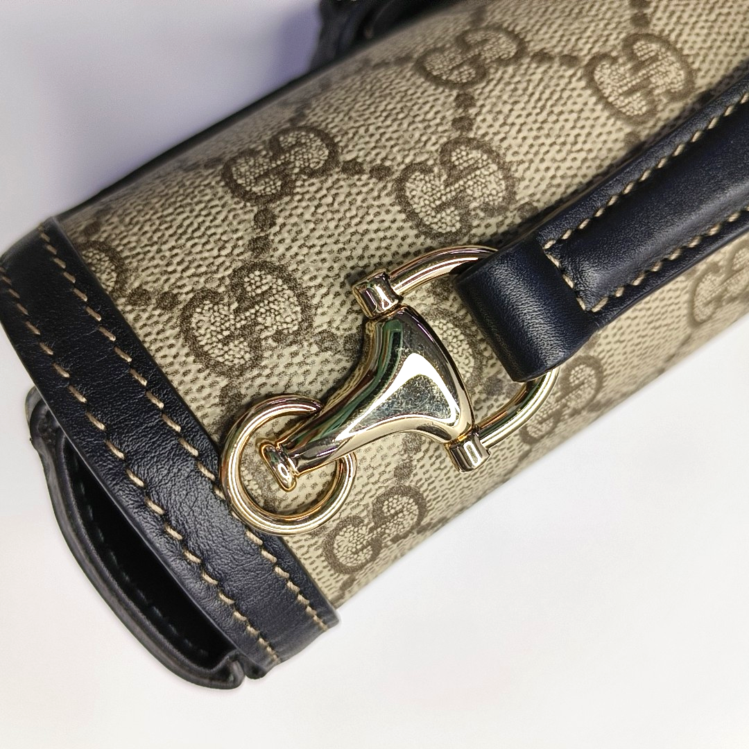 GUCCI Horsebit 1955 Small Size Beige Coated Canvas Monogram Horsebit Shoulder Bag Handbag Removable Strap Light Gold Hardware Complete Accessories-(SKU)-963431275