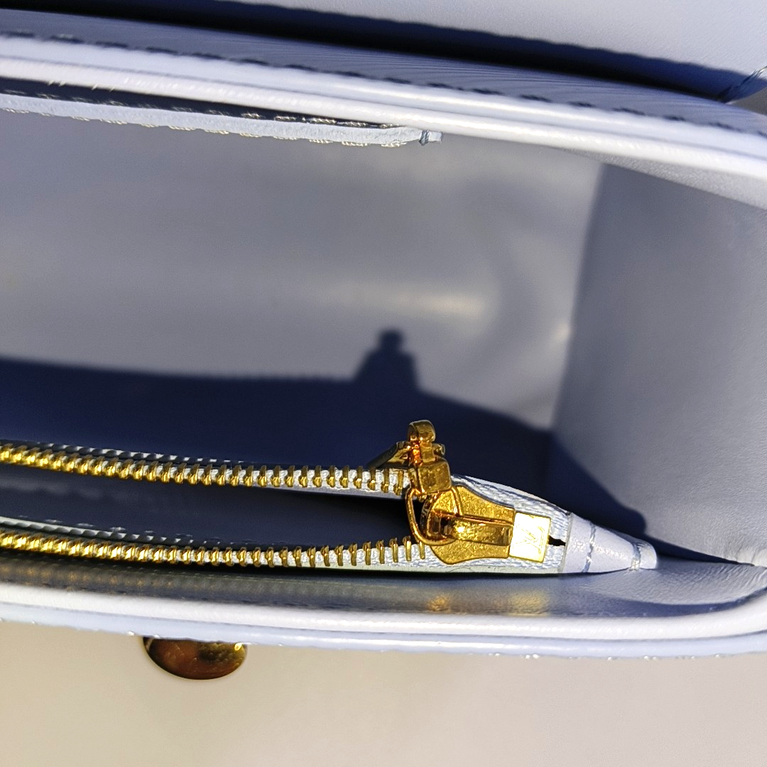 LOUIS VUITTON TWIST Small Blue EPI Leather Wave Crossbody Shoulder Bag with Gold Hardware and 2 Removable Shoulder Straps-(SKU)-964122708