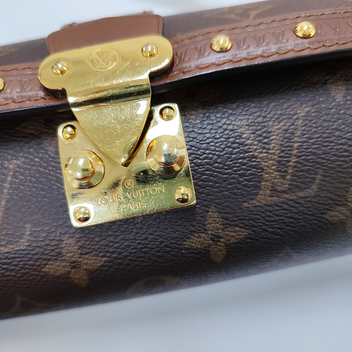 LOUIS VUITTON PAPILLON 19 Brown Coated Canvas Monogram Rivet Babylone Crossbody Bag Handbag Shoulder Bag Gold Hardware 2 Removable Straps-(SKU)-962788033