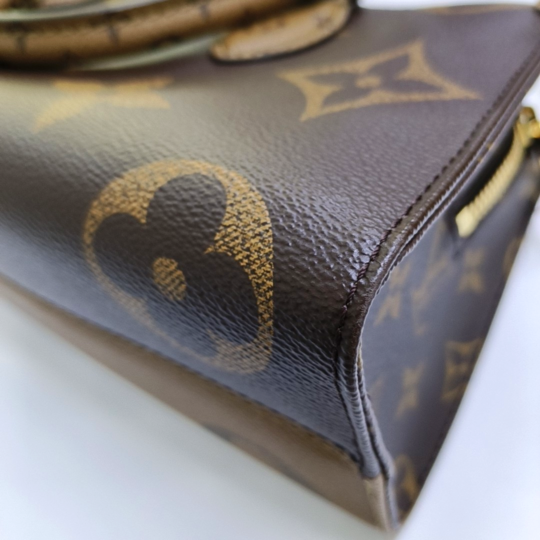 LOUIS VUITTON ONTHEGO EAST WEST Brown Coated Canvas Monogram Pattern Crossbody Bag Single Shoulder Bag Tote Bag Golden Hardware Removable Strap-(SKU)-956871648