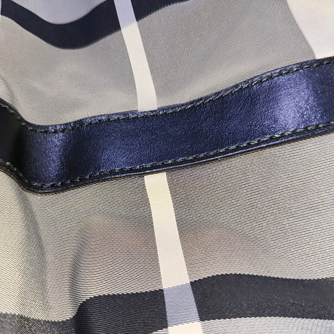 BURBERRY Gray Nylon Battle Horse Plaid Single Shoulder Bag Golden hardware-(SKU)-943189474