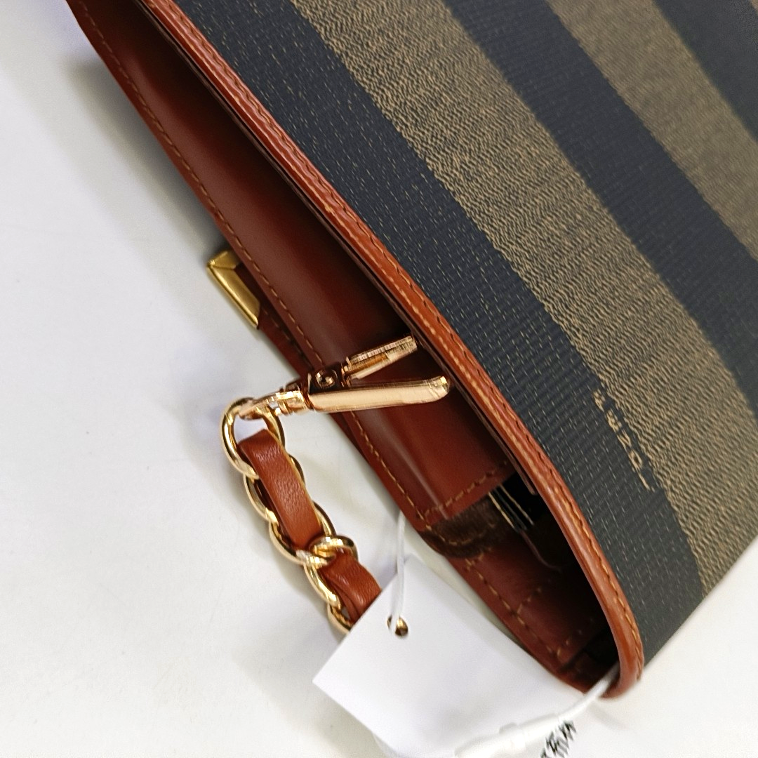 FENDI Pequin Brown Coated Canvas Handbag Golden hardware Vintage model-(SKU)-946207917