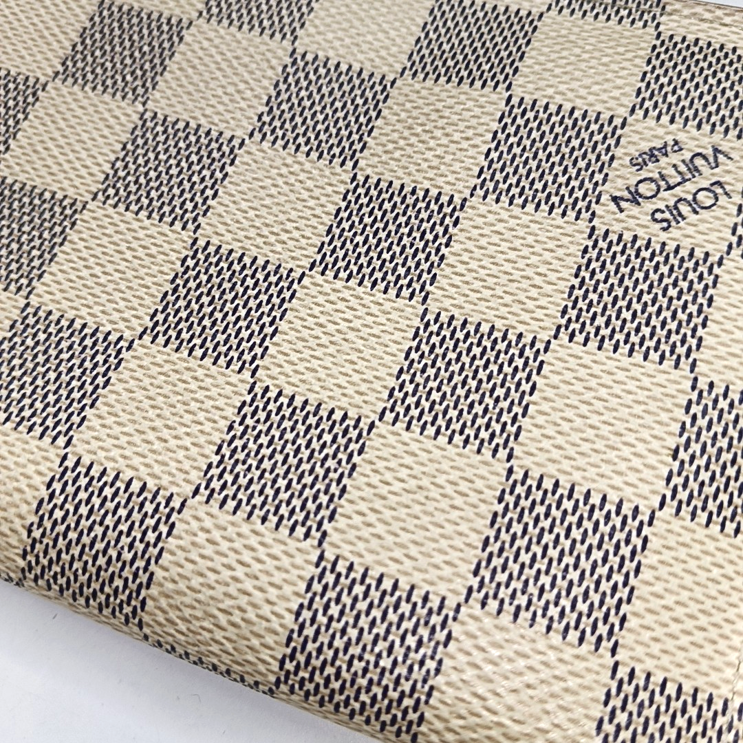 LOUIS VUITTON White Coated Canvas Checkered Wallet Golden hardware-(SKU)-956774452