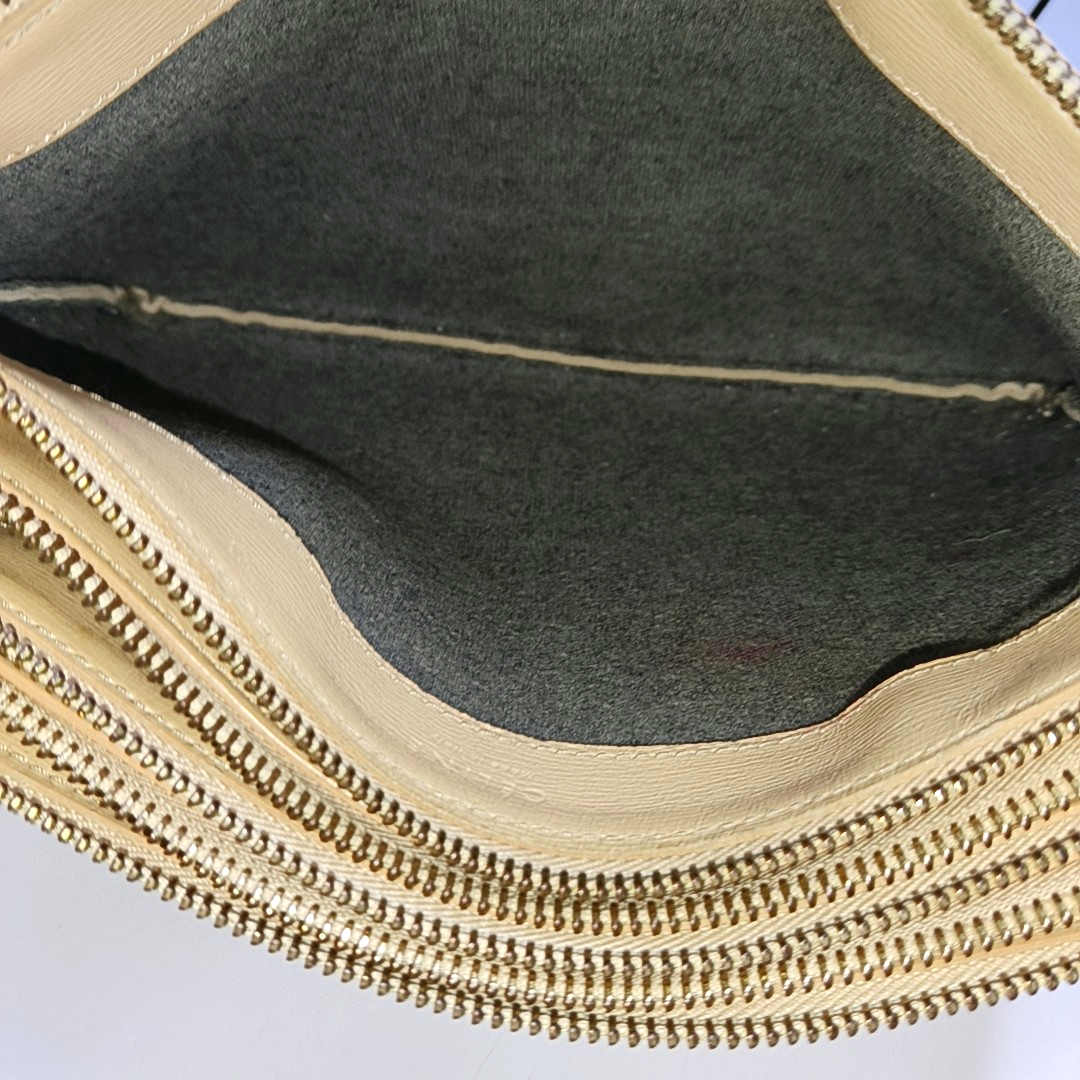 CELINE TRIO Small size Yellow cowhide single shoulder bag Golden hardware Sub-bag-(SKU)-958688928