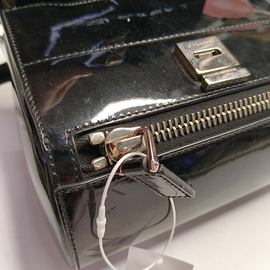 GIVENCHY Pandora Black Leather Crossbody Bag Single Shoulder Bag Silver Hardware Removable shoulder strap-(SKU)-946136707