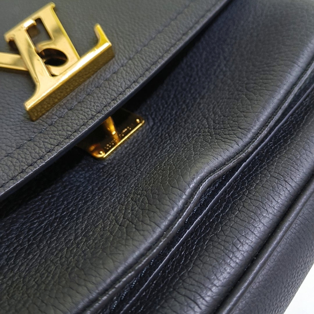 LOUIS VUITTON LOCKME TENDER Small Black Leather Shoulder Bag with Detachable Strap-(SKU)-969960373