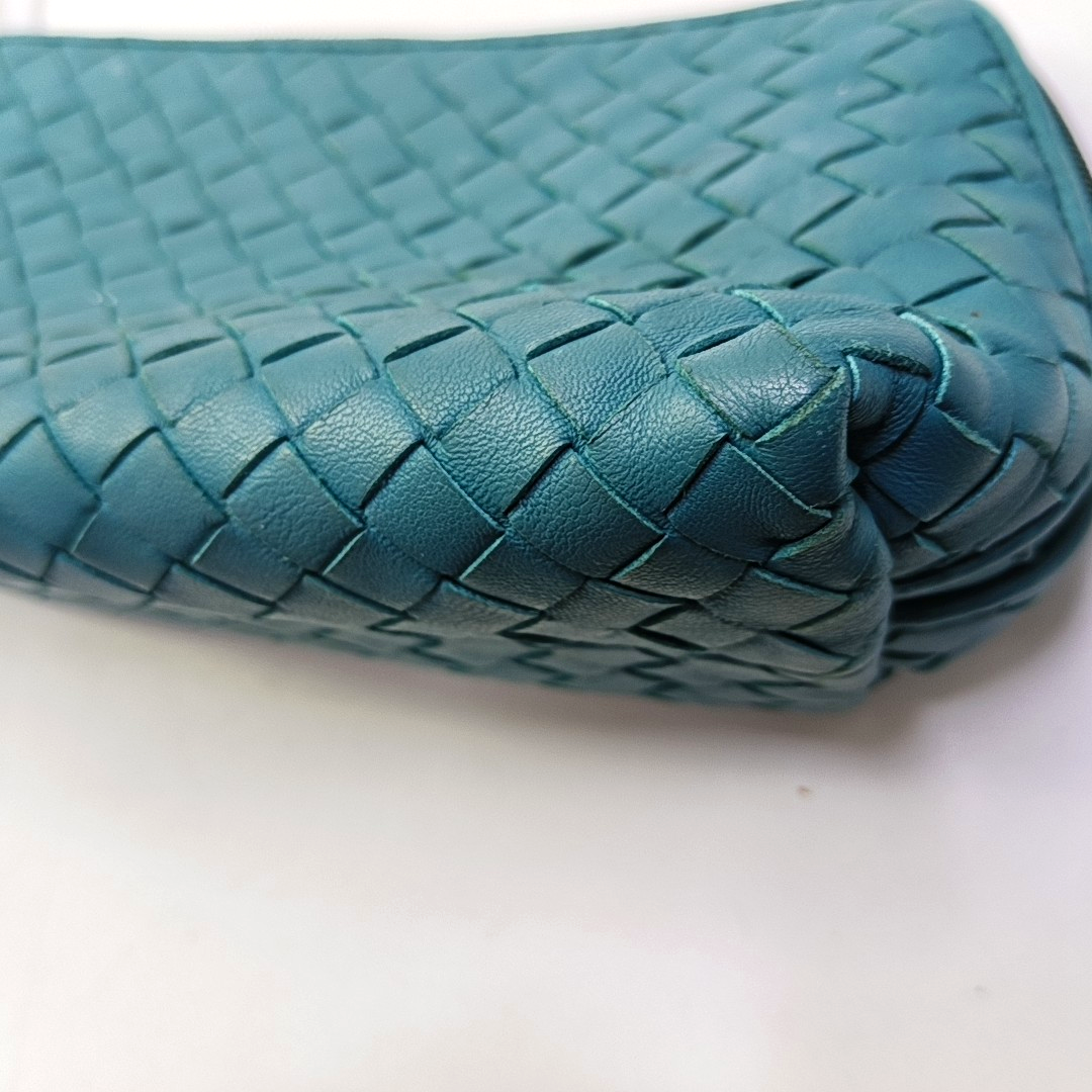BOTTEGA VENETA Blue-Green Sheepskin Woven Handbag Black hardware-(SKU)-951463854