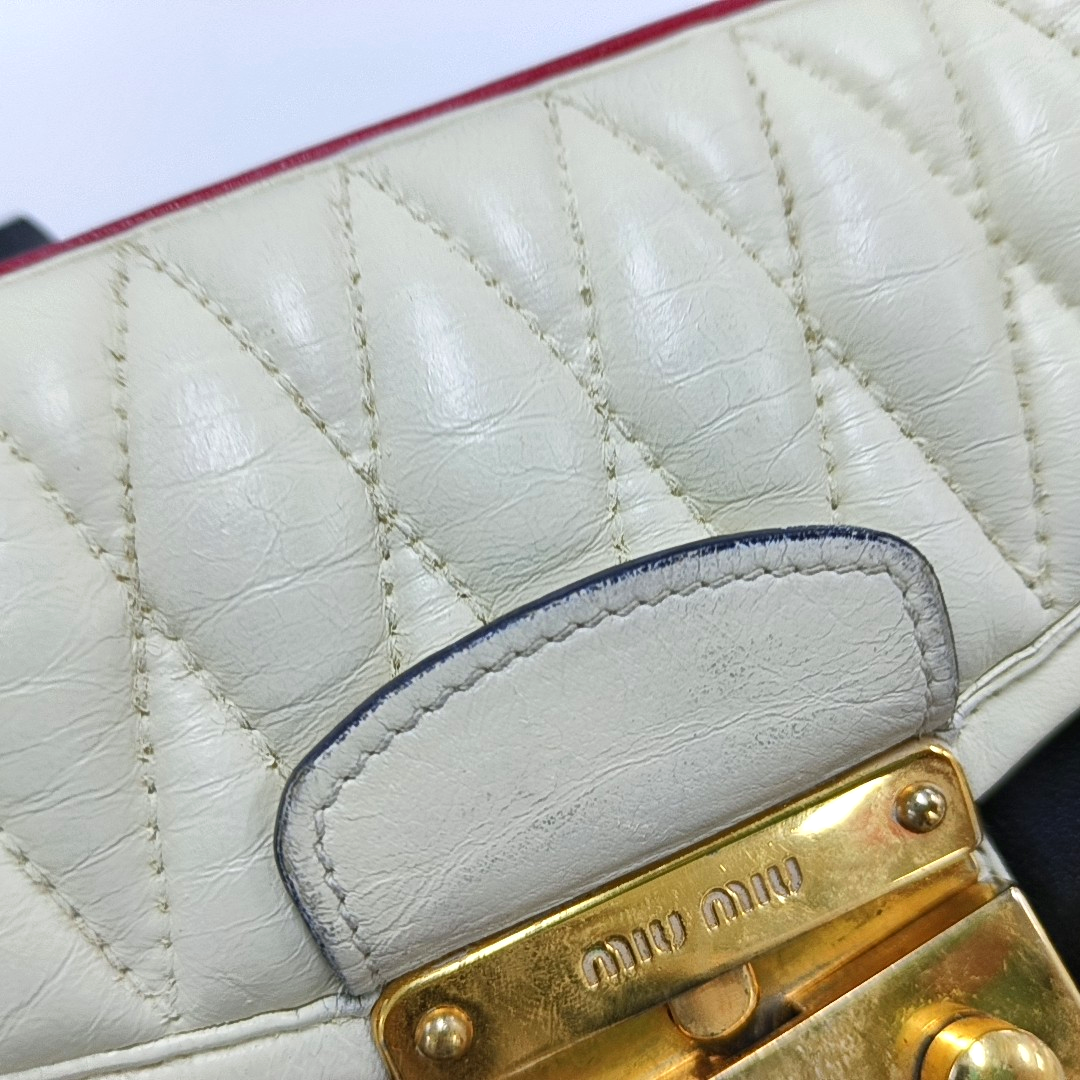 Miu Miu White Lamb Leather Quilted Shoulder Bag Tote Bag Golden hardware Removable shoulder strap-(SKU)-956072248