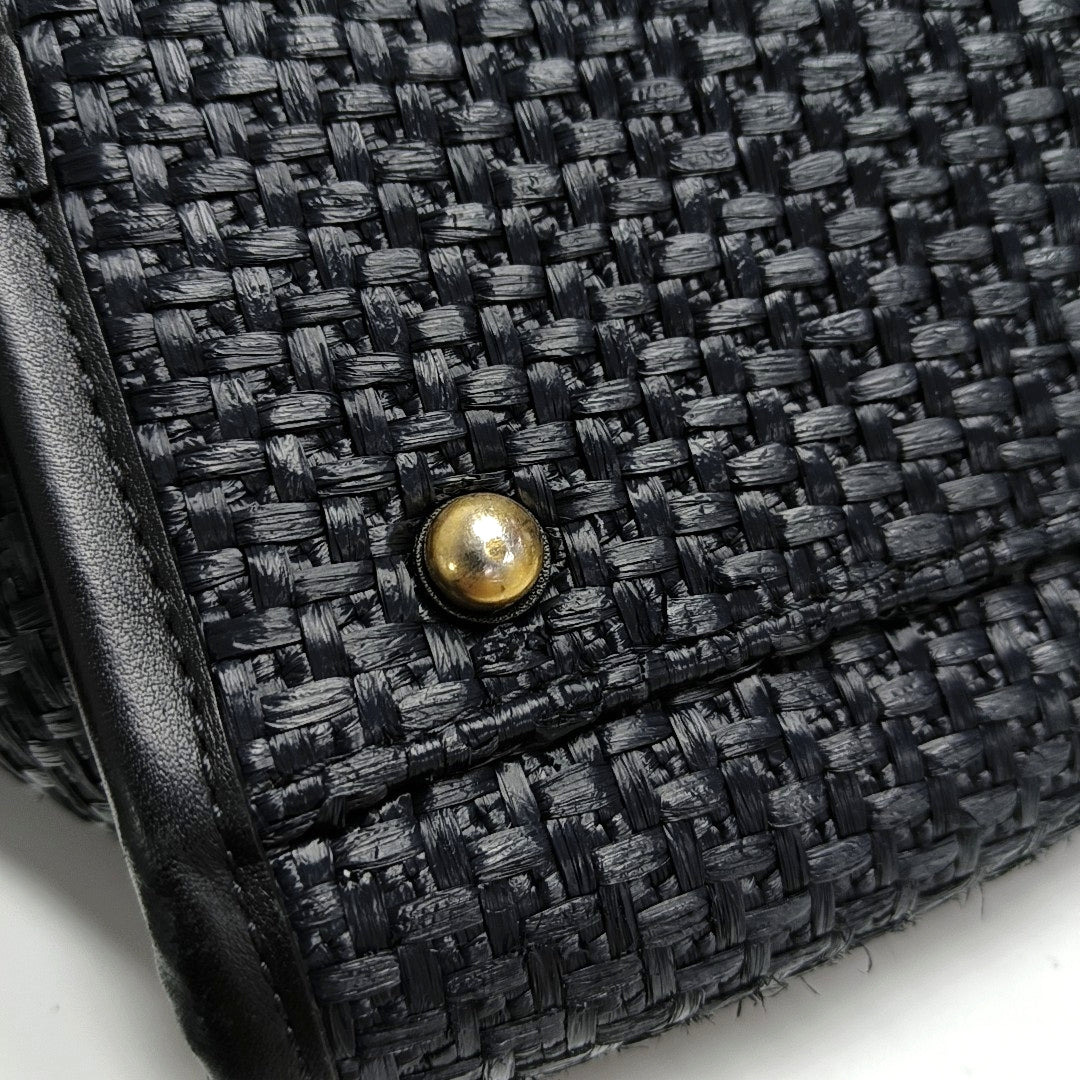 CHANEL DEAUVILLE large size black special material woven beach bag, shoulder bag, handbag with gold hardware and 31 chain links-(SKU)-971090385