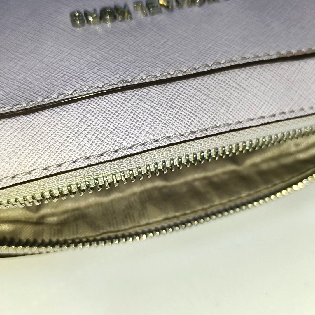 MICHAEL KORS Camera Bag Medium size Light Purple Leather Embossed Single Shoulder Crossbody Bag Silver Hardware-(SKU)-942697906