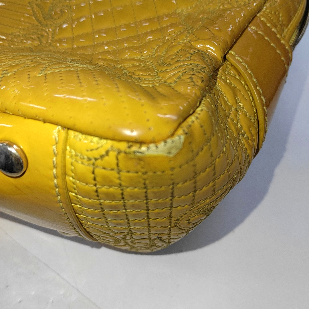 VERSACE Yellow Patent Leather Quilted Handbag Golden hardware-(SKU)-930265862