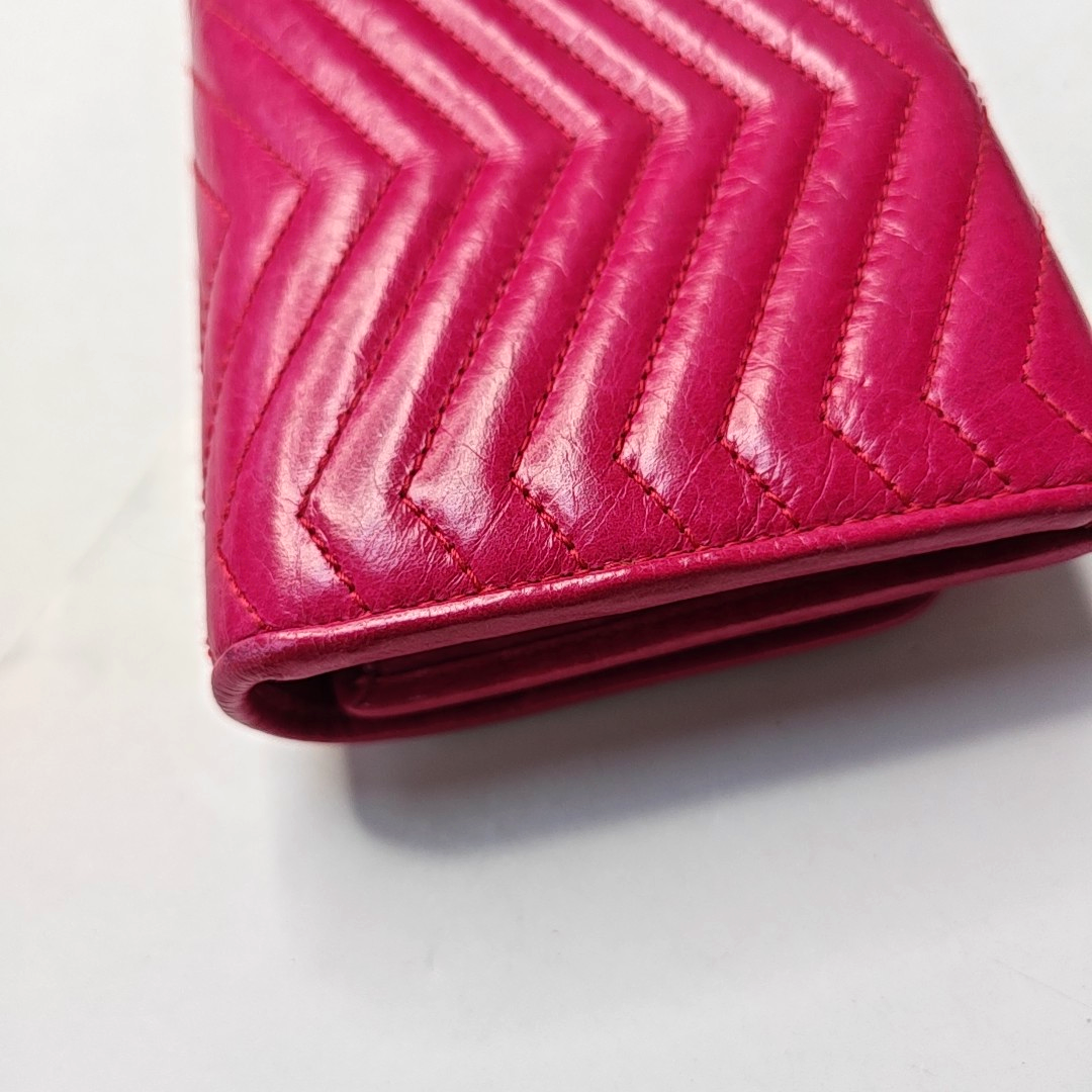 Miu Miu Miu Délice Fuchsia Cowhide Quilted Wallet Golden hardware-(SKU)-944517482