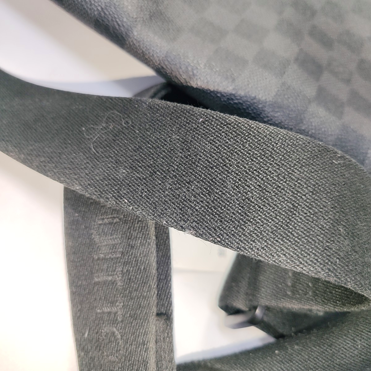LOUIS VUITTON DANIEL Gray Coated Canvas Checkerboard Single Shoulder Bag Crossbody Bag Silver Hardware-(SKU)-938485828