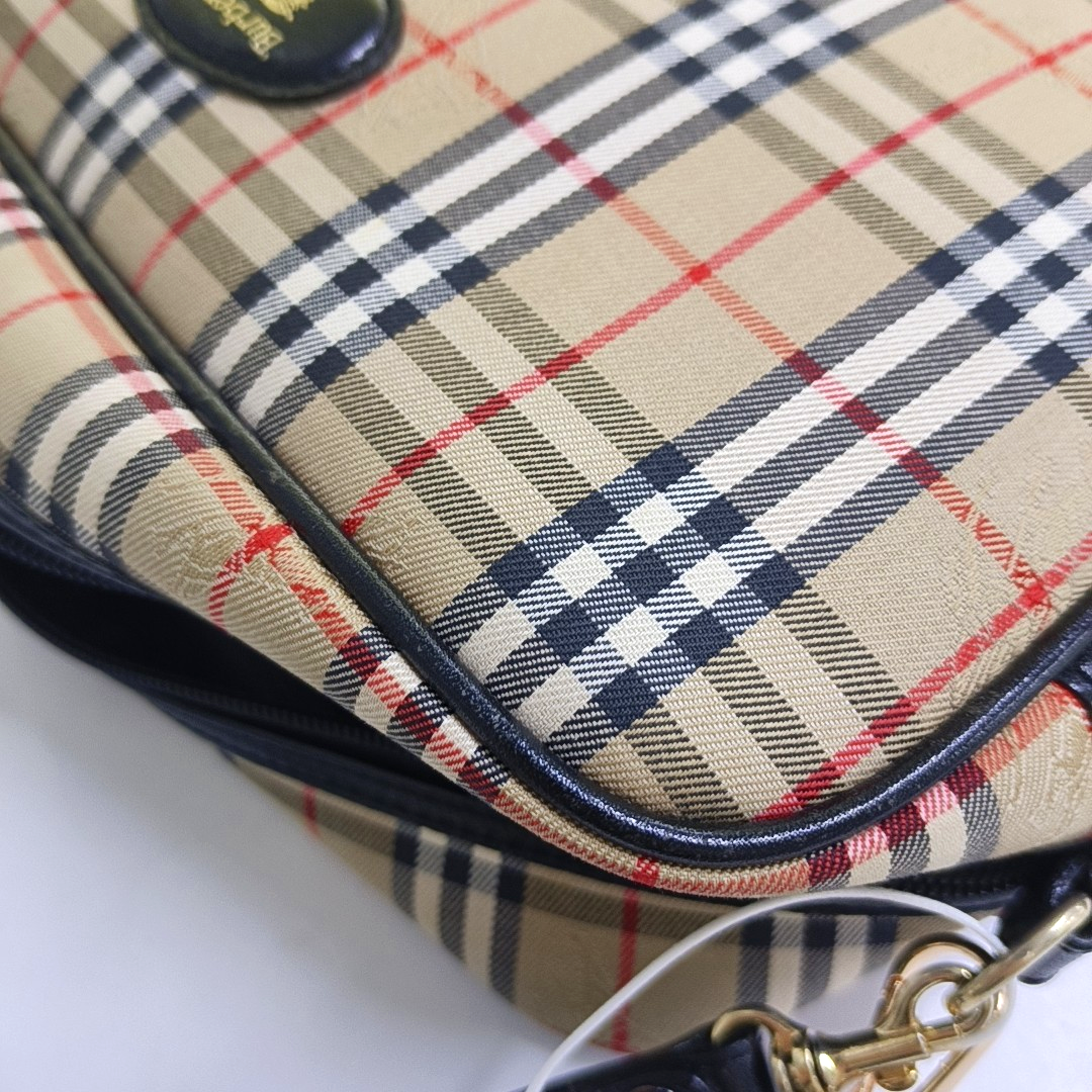 BURBERRY Khaki Fabric War Horse Plaid Pattern Handbag Black hardware-(SKU)-946106014