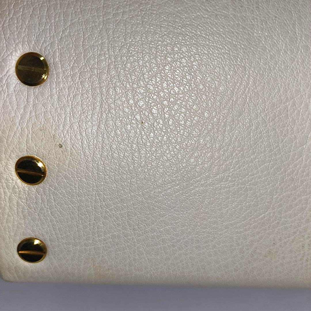 Yuzefi Beige Leather Single Shoulder Bag Golden hardware Removable shoulder strap-(SKU)-937551910