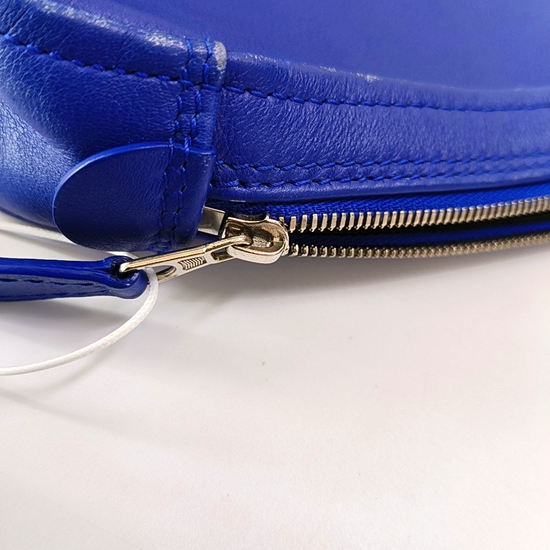 BALENCIAGA Triangle Blue Cowhide Print Clutch Silver Hardware-(SKU)-955687445