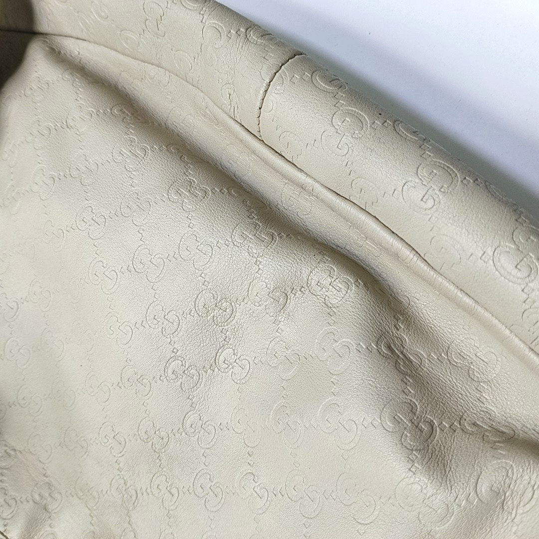 GUCCI Abbey Beige Leather Monogrammed Texture Handbag and Single Shoulder Bag Golden Silver Hardware-(SKU)-950265695