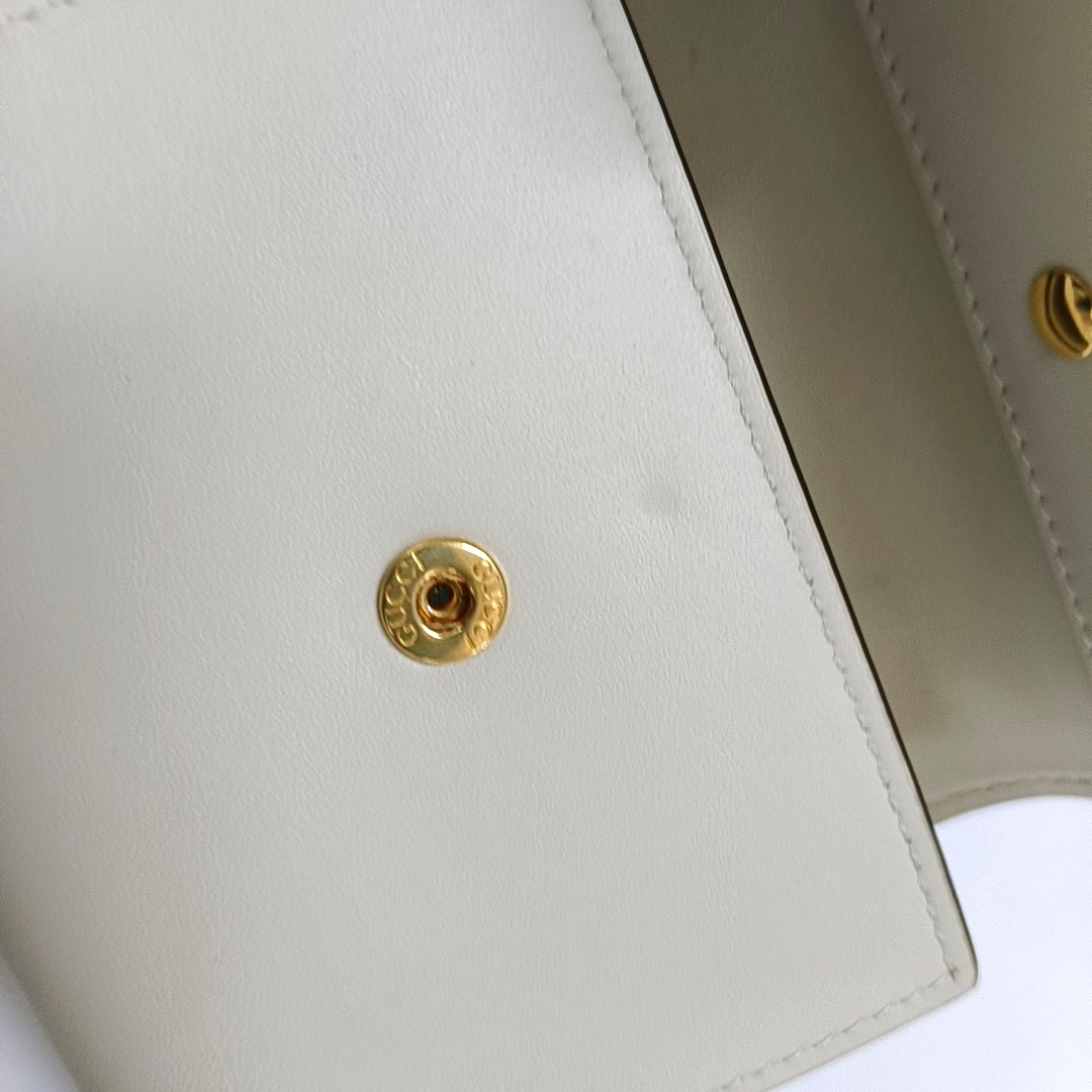 GUCCI Sylvie White Cowhide Striped Strap Serbian Wallet Golden hardware-(SKU)-954989846