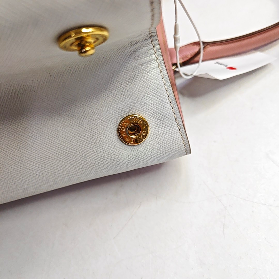 PRADA Tote bag Pink Calfskin Logo Tote Bag Golden hardware-(SKU)-958685441