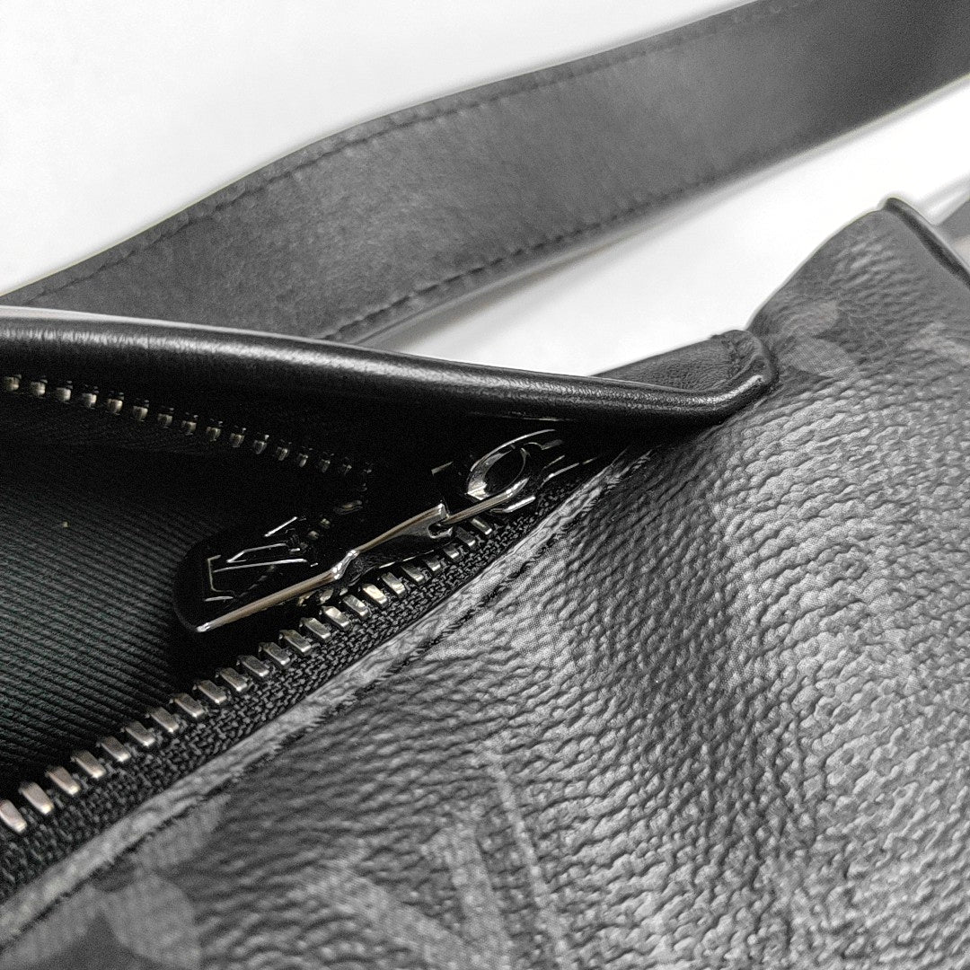 LOUIS VUITTON DISCOVERY Gray Coated Canvas Monogram Fanny Pack Crossbody Bag Chest Bag/Belt Bag Silver Hardware-(SKU)-970471267