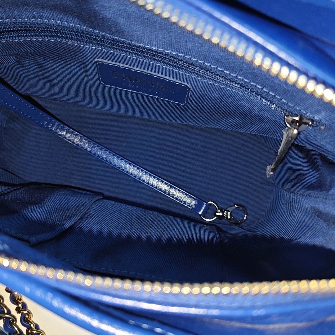 CHANEL GABRIELLE Small size blue leather quilted diamond crossbody bag single shoulder bag handbag golden silver ruthenium hardware 29 opening detachable shoulder strap-(SKU)-951676219