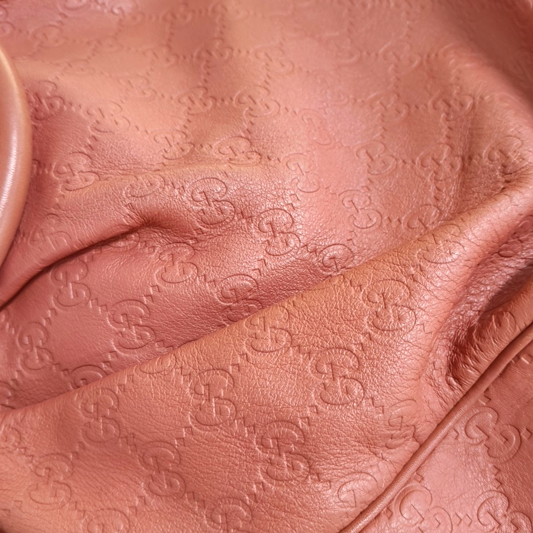GUCCI Sukey Beige Cowhide Old Flower Embossed Handbag Single Shoulder Bag Golden hardware-(SKU)-946198626