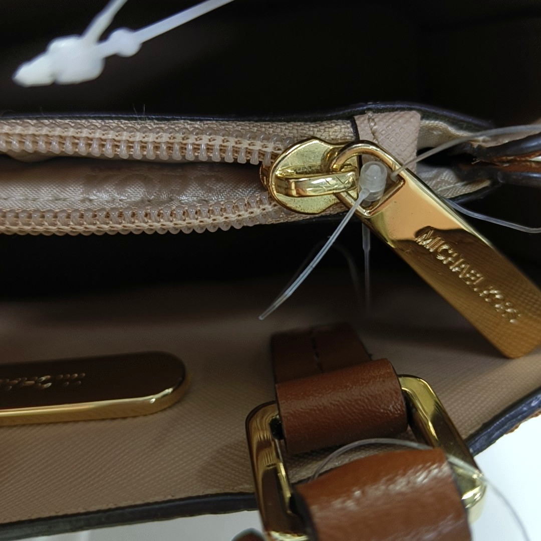 MICHAEL KORS Brown Cowhide Single Shoulder Bag Tote Shoulder Bag Crossbody Bag Golden hardware Removable shoulder strap-(SKU)-946531929