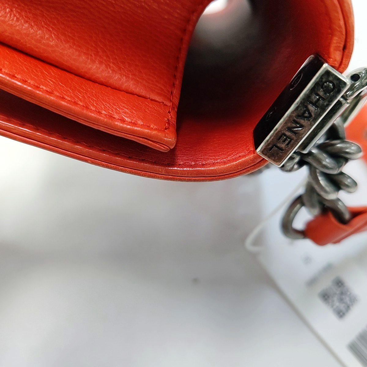 CHANEL BOY CHANEL Small Size Red Calfskin Quilted Chevron Single Shoulder Bag Crossbody Bag Rhodium Plated Hardware 18 Clasp Removable Shoulder Strap-(SKU)-943373745