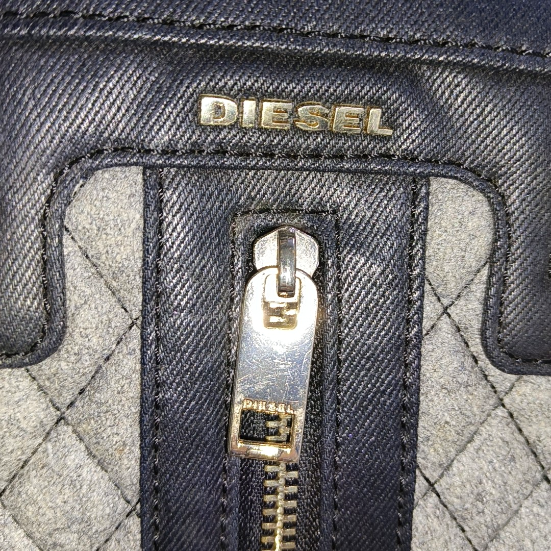 DIESEL Gray Fabric Quilted Single Shoulder Bag Golden hardware Removable shoulder strap-(SKU)-938079464