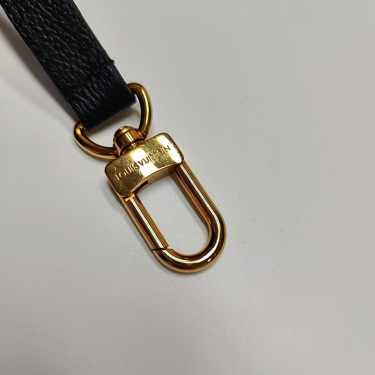 LOUIS VUITTON NÉONOÉ Medium Black Leather Monogram Vernis Bucket Bag Shoulder Bag Crossbody Handbag with Gold Hardware and 2 Detachable Straps-(SKU)-971352103